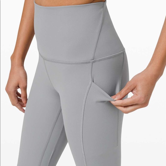 Lululemon align crop 23” with pockets size 4 - Picture 5 of 8
